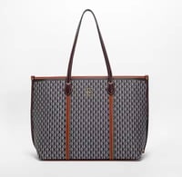 حقيبة فاخرة