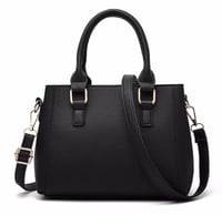 حقيبة يد نسائية