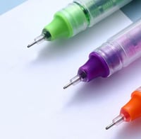 ١٠ أقلام جل ملونة