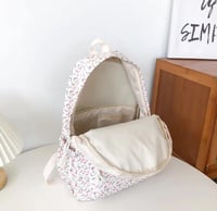 حقيبة ظهر مدرسية