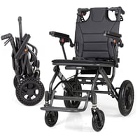 كرسي متحرك يدوي كاربون فايبر خفيف – 8 كجم