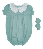 بربتوز بناتي مع ربطة راس