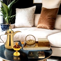 مبخرة شعر مع علبة للعود طقم ابيض