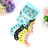 مجرفة مع مسكة قطة