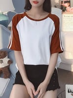 تي شيرت رياضي بسيط ومريح