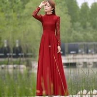 فستان أنيق ومميز من الشيفون والدانتيل ،