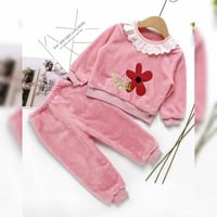 طقم جميل للأطفال من الفرو الناعم الدافىء ،