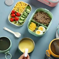 لانش بوكس متعدد التقسيمات مع علبة للصلصه وملعقه