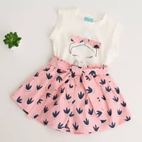 طقم ناعم وجميل للصغيرات ،