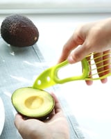 قطاعة افكادو ، سهلة الإستخدام وعملية .