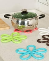 قاعدة مقاومة للحرارة للطناجر والأباريق .... وغيره