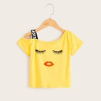 تي شيرت مميز للصغيرات ،