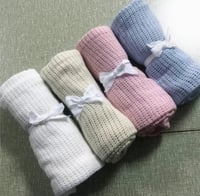 مفرش حياكة للأطفال