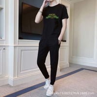 طقم شبابي بسيط