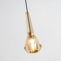 ثريا جدار وعلاقي كرستال عسلي