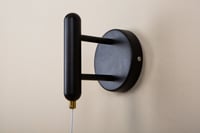 ابليك مودرن ليد اسود