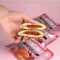 بان كيك بحشوة التوت 45 جرام