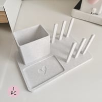 منظم ادوات تصميم الدفاتر