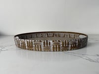 صينية تقديم خشبية دائرية بنقوش فاخرة