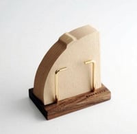 حامل فلاتر من HOLZKLOTZ بقاعدة خشبية وقوس مذهب