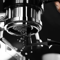 فرشاة تنظيف رأس القروب من MHW-3BOMBE