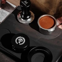 ربلة كبس القهوة من Muvna - لون أسود