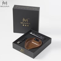 ميزان إلكتروني مع صينية بخشب الجوز من MUVNA - خشبي