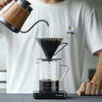 قمع تقطير القهوة من MHW-3BOMBER