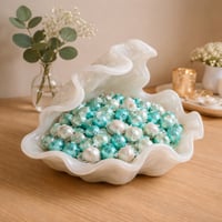 طبق تقديم بتصميم صدف