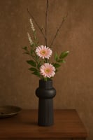 فازة ورد طبيعي