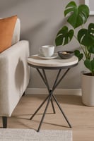 طاولة خدمة العنكبوت