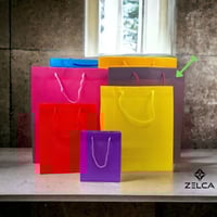 اكياس بلاستيك مقوى ( 12 حبة )