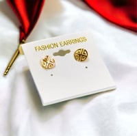 كرت عرض حلق ابيض بلاستيك (50 حبة) C-0201