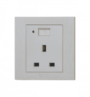 فيش 13 امبير + USB لولي توفل