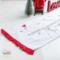 5826 رنر القلوب الأحمر