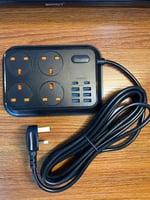 توصيلة 4في8 تحتوي على 4مخارج كهرباء و4منافذ شحن ذك...