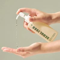 غسول زيتي للبشرة بخلاصة الصنوبر والبروبيوتيك من كي...