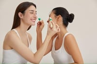 سيروم العين بالكولاجين النباتي اكسيس واي - 10 مل