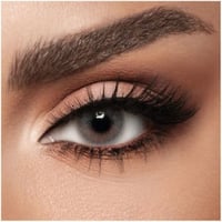 عدسات لاصقه في محلول معقم من ديفا - لامير