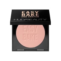 بودرة ايزي بيك المضغوطة لتفتيح البشرة وتثبيت المكي...