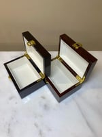 صندوق عود خشب فاخر - سعة ١/٨ كيلو