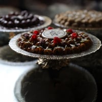 صينية كريستال ( تمر محشي 1 كيلو )