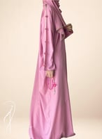 شرشف صلاة وردي بصلي سستة مزينة بالكروشيه الوردي