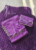 شرشف صلاة لف قطن بنفسجي مزين بورود أويا كروشيه يدو...