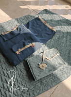 شرشف صلاة لف تركواز اويا و الورد الاحمر المميز