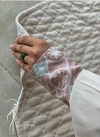 شرشف صلاة باتيك بيج و باستيل سستة.