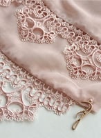 طرحة أويا بوال باودر بنك وردي ورد مثلث