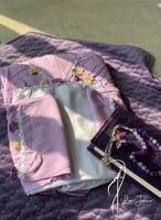 شرشف صلاة سستة موف فاتح بالكروشيه و الورد الاويا