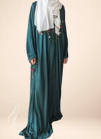 شرشف صلاة سستة أخضر غامق مزين بالكروشيه و الورد ال...