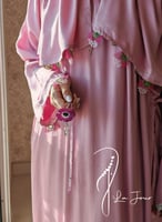 شرشف صلاة لف وردي مزين بالاويا الفاخر من لاجور